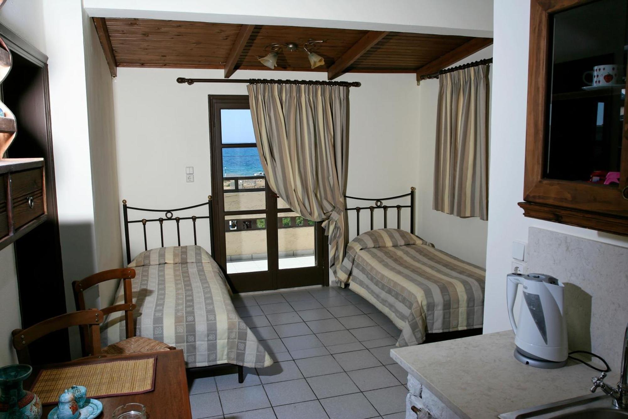 Villa Andreas Gouves Bagian luar foto